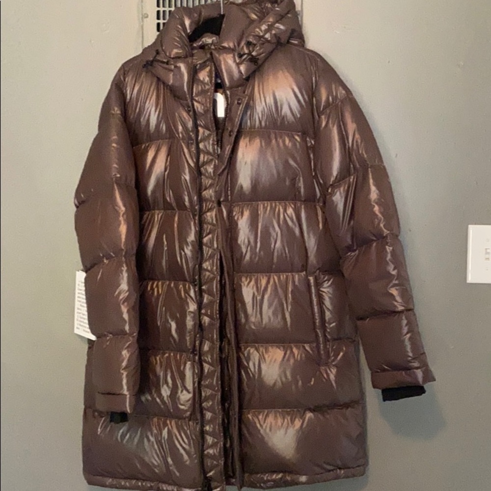 Brand new TNA super puff jacket